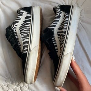 Woman’s vans 8